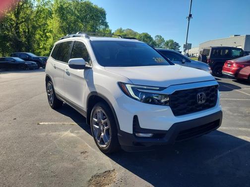 White 2023 Honda Passport EX-L