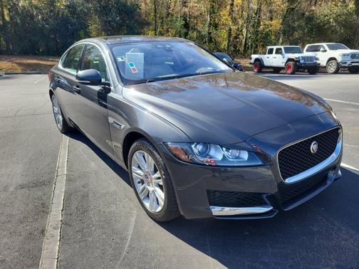 2018 Jaguar XF 35t Premium