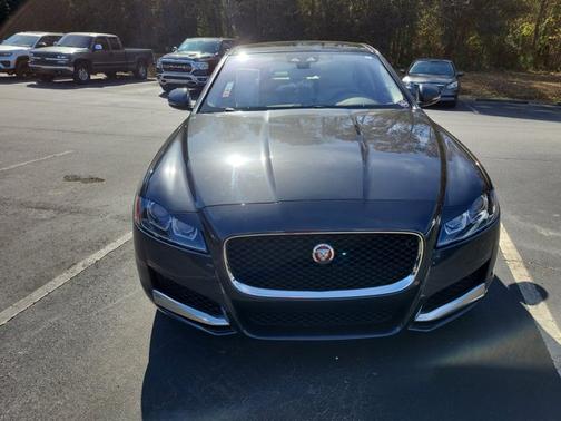 2018 Jaguar XF 35t Premium