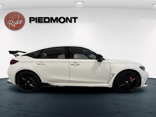 Championship White 2026 Honda Civic Type R Manual