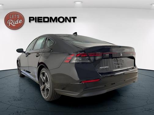 Crystal Black Pearl 2026 Honda Accord SE