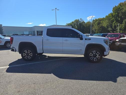 Summit White 2026 GMC Sierra 1500 AT4
