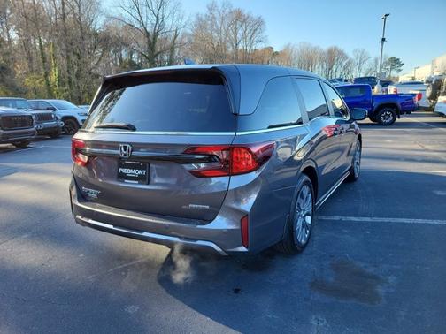 2025 Honda Odyssey Touring