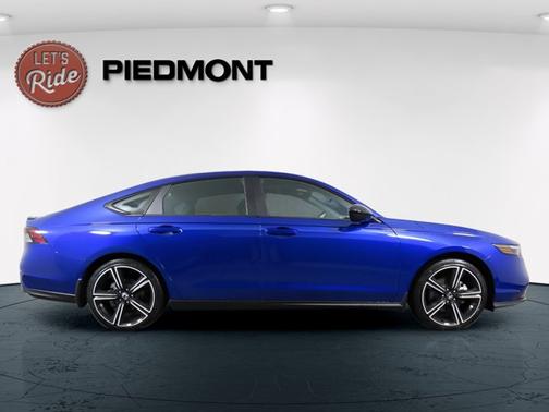 Still Night Pearl 2026 Honda Accord Hybrid Sport