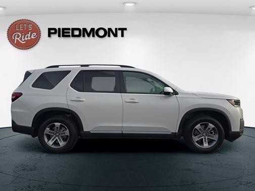 Platinum White Pearl 2026 Honda Pilot EX-L