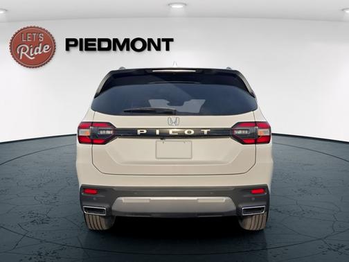 Platinum White Pearl 2026 Honda Pilot EX-L