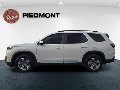 Platinum White Pearl 2026 Honda Pilot EX-L