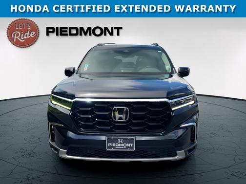 Crystal Black Pearl 2024 Honda Pilot Touring