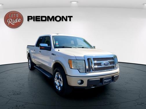 White 2010 Ford F-150 Lariat