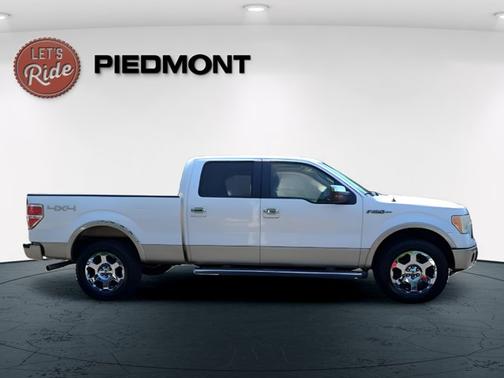 White 2010 Ford F-150 Lariat