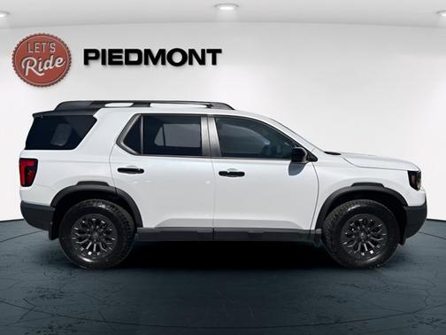 Platinum White Pearl 2026 Honda Passport TrailSport