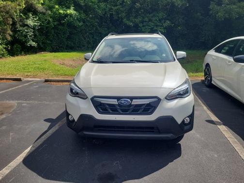 Crystal White Pearl 2021 Subaru Crosstrek Limited