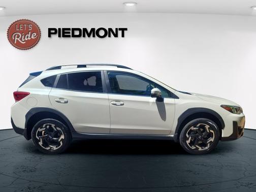 Crystal White Pearl 2021 Subaru Crosstrek Limited