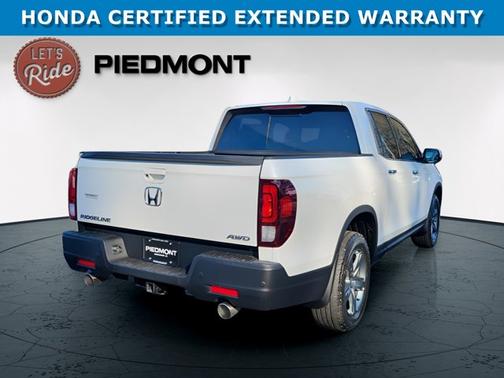 White 2023 Honda Ridgeline RTL-E