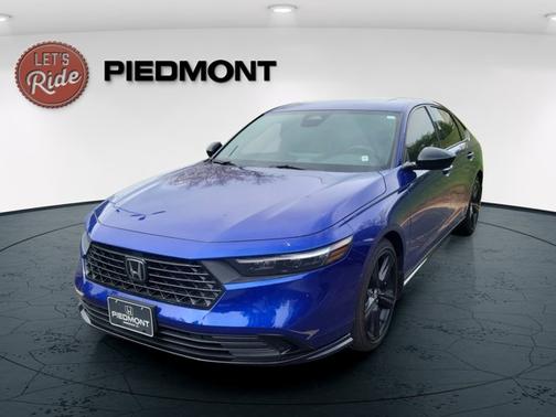 Still Night Pearl 2025 Honda Accord Hybrid Sport-L