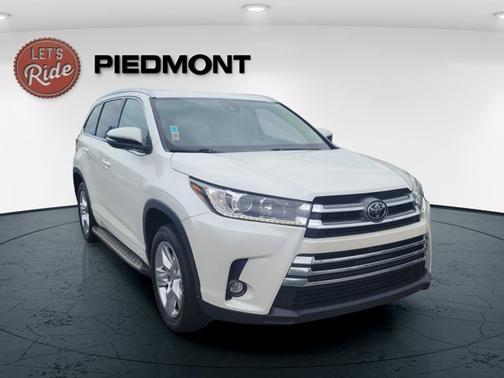 Blizzard Pearl 2019 Toyota Highlander Limited
