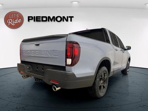 Sonic Gray Pearl 2026 Honda Ridgeline Black Edition