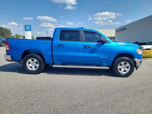 Hydro Blue Pearlcoat 2024 RAM 1500 Big Horn
