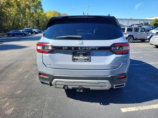 2023 Honda Pilot Elite