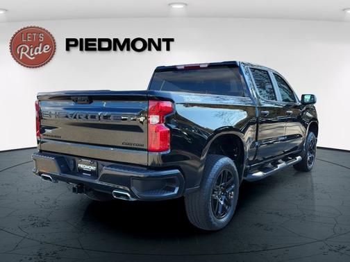 2024 Chevrolet Silverado 1500 Custom Trail Boss