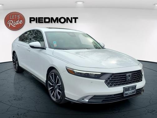 2023 Honda Accord Hybrid Touring
