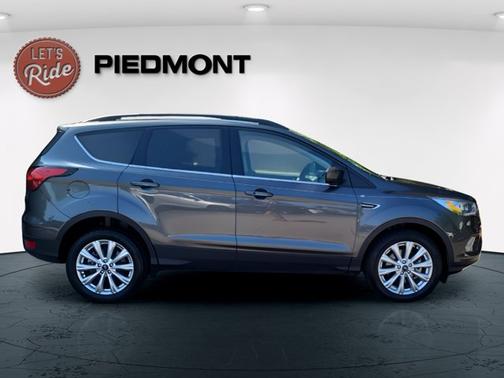 Magnetic 2019 Ford Escape SEL