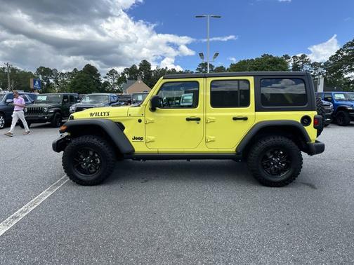 2024 Jeep Wrangler Willys