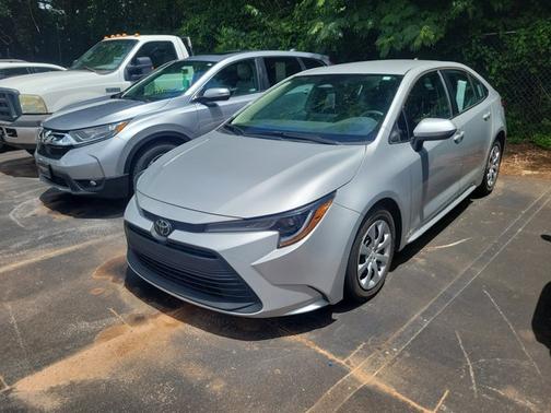 Classic Silver Metallic 2023 Toyota Corolla LE