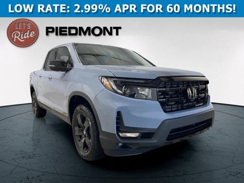 Sonic Gray Pearl 2026 Honda Ridgeline Black Edition Two-Tone