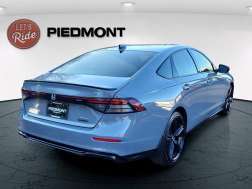 2023 Honda Accord Hybrid Sport-L