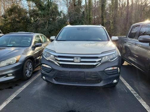 2017 Honda Pilot Touring