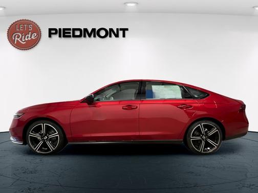 Radiant Red Metallic 2026 Honda Accord SE