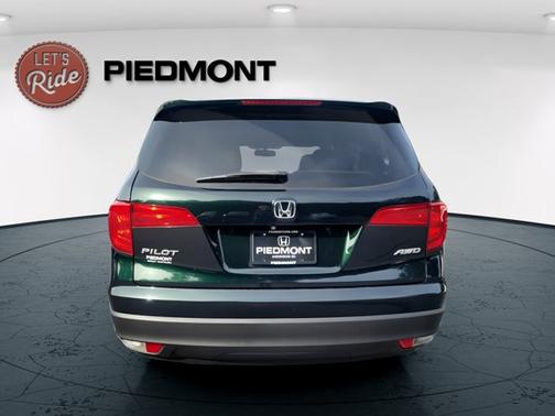 Black Forest Pearl 2017 Honda Pilot EX-L