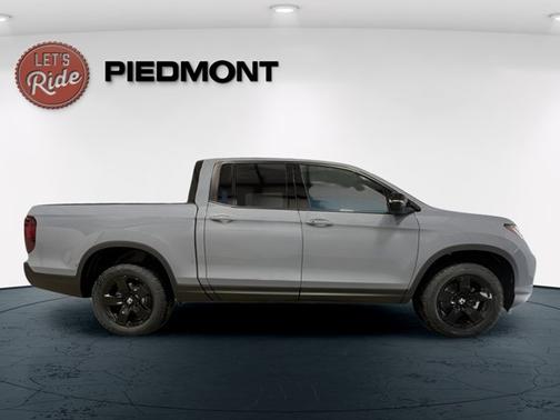 Sonic Gray Pearl 2026 Honda Ridgeline Black Edition