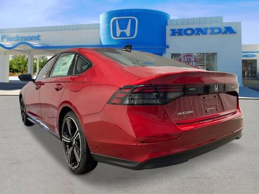 Radiant Red Metallic 2026 Honda Accord SE