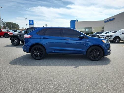 Atlas Blue Metallic 2022 Ford Edge ST-Line