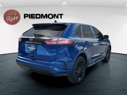 Atlas Blue Metallic 2022 Ford Edge ST-Line