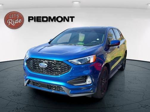 2022 Ford Edge 