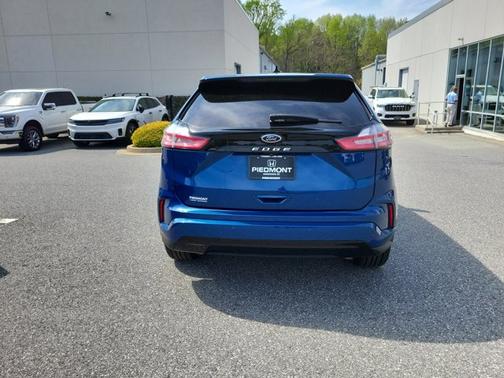 Atlas Blue Metallic 2022 Ford Edge ST-Line
