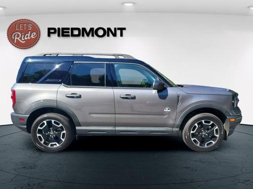 Gray Metallic 2023 Ford Bronco Sport Outer Banks