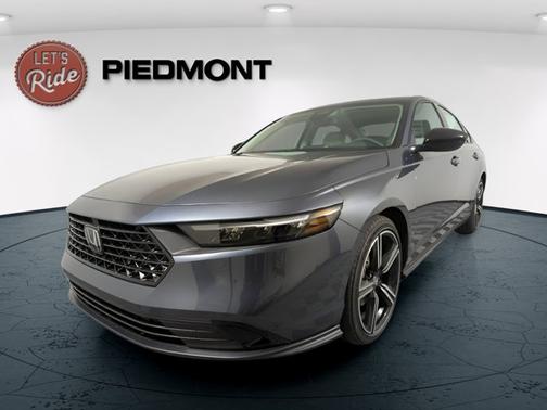 Meteorite Gray Metallic 2026 Honda Accord SE