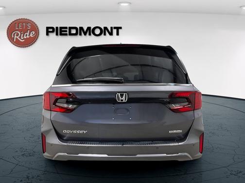 Modern Steel Metallic 2026 Honda Odyssey Touring