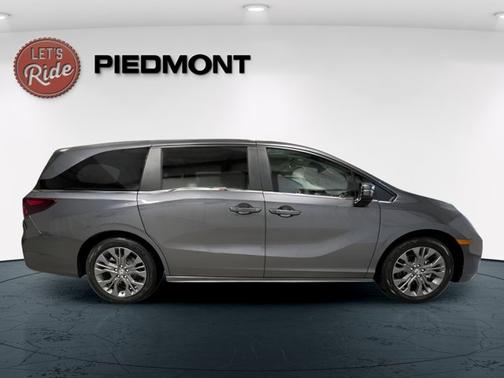 Modern Steel Metallic 2026 Honda Odyssey Touring
