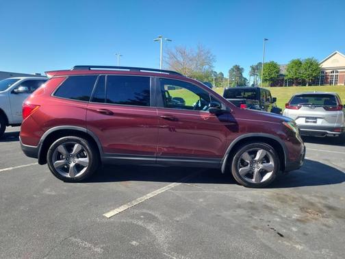 Scarlet 2021 Honda Passport Touring