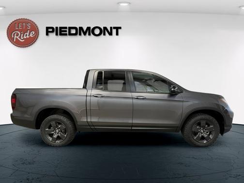 Modern Steel Metallic 2026 Honda Ridgeline TrailSport