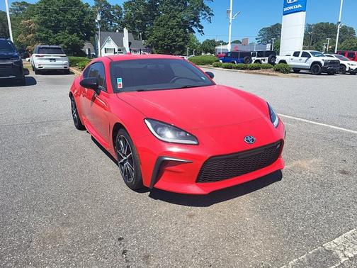 Track Bred 2024 Toyota GR86 Manual