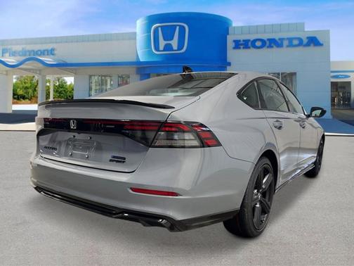 Urban Gray Pearl 2026 Honda Accord Hybrid Sport-L