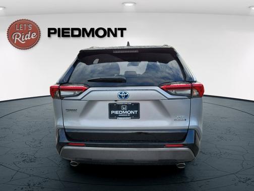 2020 Toyota RAV4 Hybrid XSE