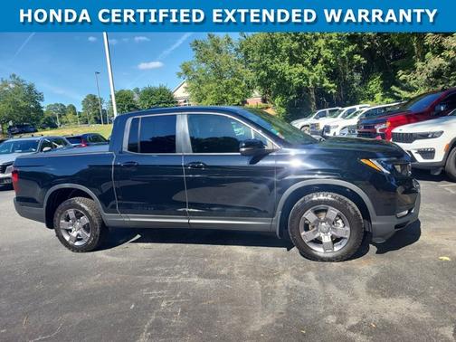 Crystal Black Pearl 2025 Honda Ridgeline TrailSport