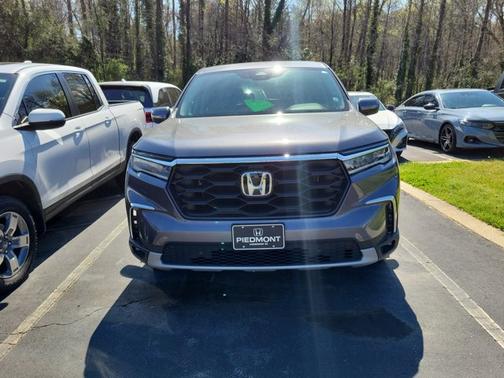 2024 Honda Pilot EX-L 8 Passenger